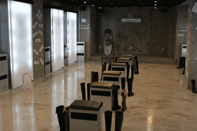 inside-photo